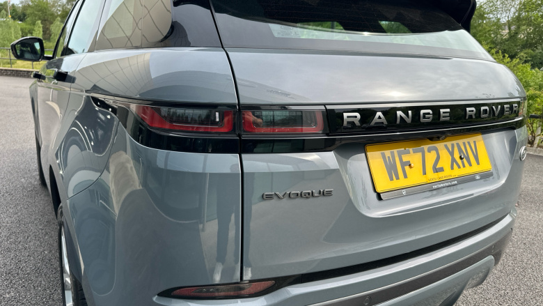 Land Rover Range Rover Evoque 2.0 D200 R-Dynamic SE 5dr Auto Diesel Hatchback